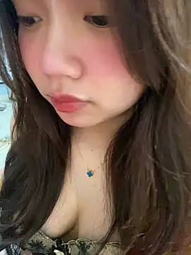 Hotellinh12 online show from 01-18-26, 07:23