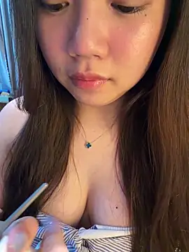 Hotellinh12 online show from 06-10-26, 03:55