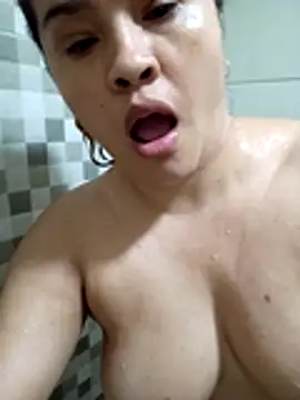 lovelyjhessy online show from 01-07-25, 11:24