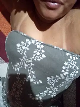 lovelyjhessy online show from 02-24-25, 01:35