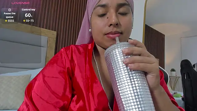 hurrem had online show from 09-24-25, 06:55