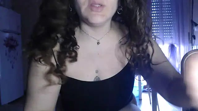 Snapshot of peachgirlmartyna chatting on 03-14-25, 11:12 peachgirlmartyna online show from 03-14-25, 11:12