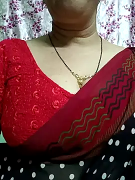 Snapshot of Rosy-B chatting on 01-09-25, 05:54 Rosy-B online show from 01-09-25, 05:54