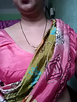 Snapshot of Rosy-B chatting on 10-06-25, 12:30 Rosy-B online show from 10-06-25, 12:30