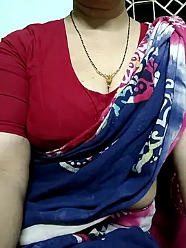 Snapshot of Rosy-B chatting on 05-02-26, 01:16 Rosy-B online show from 05-02-26, 01:16