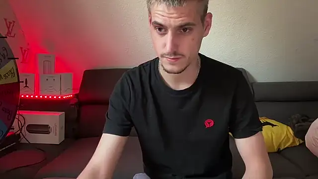 Cookieboy88 online show from 09-10-25, 05:35