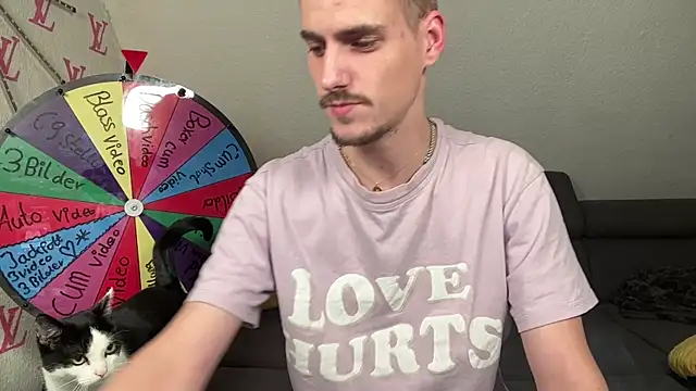 Cookieboy88 online show from 10-13-25, 04:51