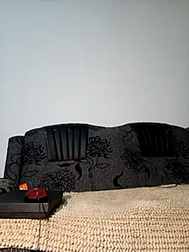 Snapshot of mayk18cm chatting on 01-19-25, 11:32 mayk18cm online show from 01-19-25, 11:32