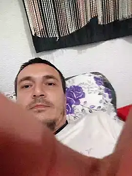 mayk18cm online show from 10-22-25, 07:46