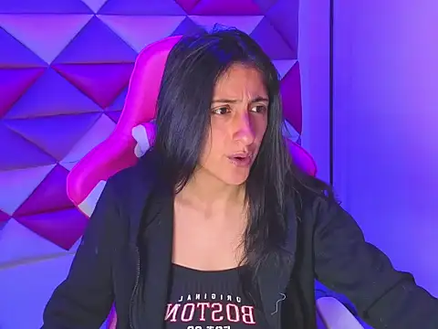 Cameron cutte online show from 11-20-25, 03:18