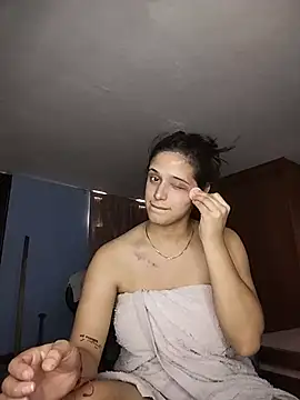 Catalinacandela online show from 06-30-26, 07:04