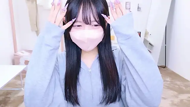 Suzu ch xx online show from 09-23-25, 01:03