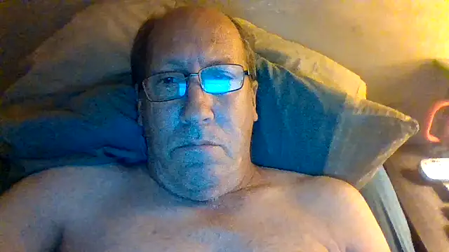 hornyrich69 online show from 04-24-26, 05:10