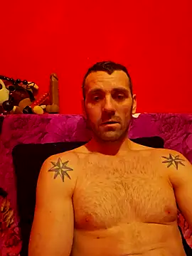 Snapshot of Aian09 chatting on 02-07-25, 01:25 Aian09 online show from 02-07-25, 01:25