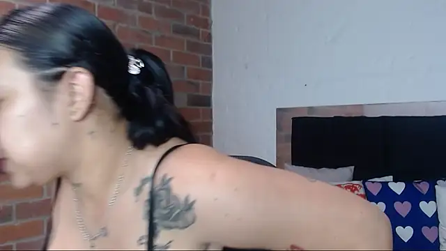 salome  hills1 online show from 09-12-25, 07:58