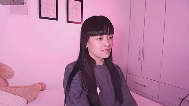 DannaHyde online show from 11-24-25, 06:07