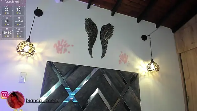 Snapshot of Bianca_zaens2 chatting on 11-26-25, 10:38 Bianca zaens2 online show from 11-26-25, 10:38
