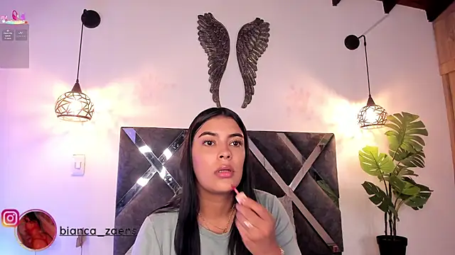 Snapshot of Bianca_zaens2 chatting on 02-06-26, 12:08 Bianca zaens2 online show from 02-06-26, 12:08