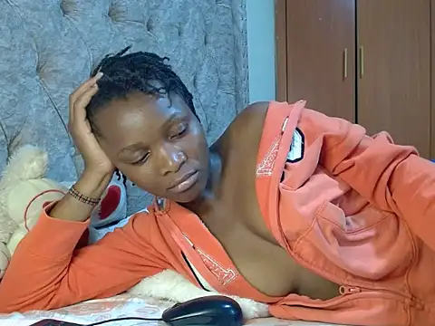 Naughty Girl17 online show from 02-25-25, 11:22