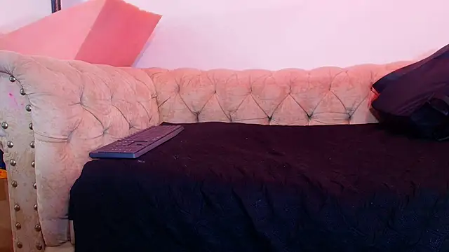 Snapshot of ann_berlin chatting on 09-15-25, 03:06 ann berlin online show from 09-15-25, 03:06