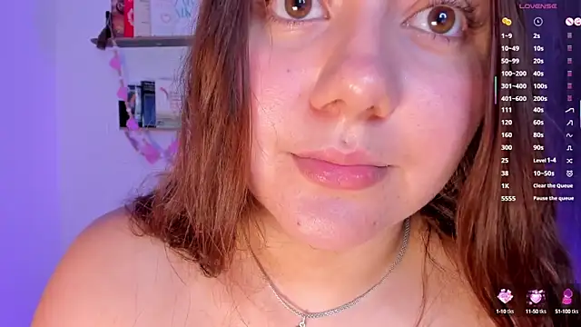 Snapshot of isarhodes_ chatting on 10-14-25, 10:32 isarhodes  online show from 10-14-25, 10:32