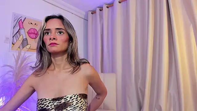 SkiinnyAna online show from 04-28-26, 07:30