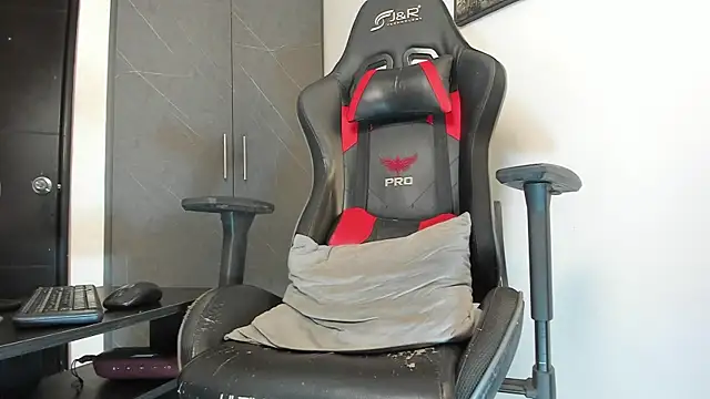 sergiio mesa27 online show from 10-07-25, 01:58