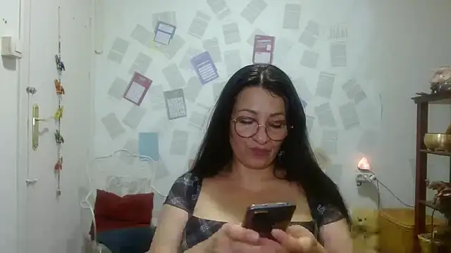 Snapshot of KeisyNeonX chatting on 05-21-26, 07:54 KeisyNeonX online show from 05-21-26, 07:54