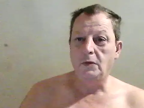 Snapshot of chubbybear2cum chatting on 12-07-24, 05:26 chubbybear2cum online show from 12-07-24, 05:26