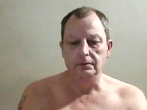 Snapshot of chubbybear2cum chatting on 01-26-25, 12:05 chubbybear2cum online show from 01-26-25, 12:05