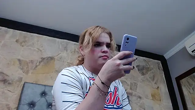 Pearl Michelts online show from 02-19-25, 12:44