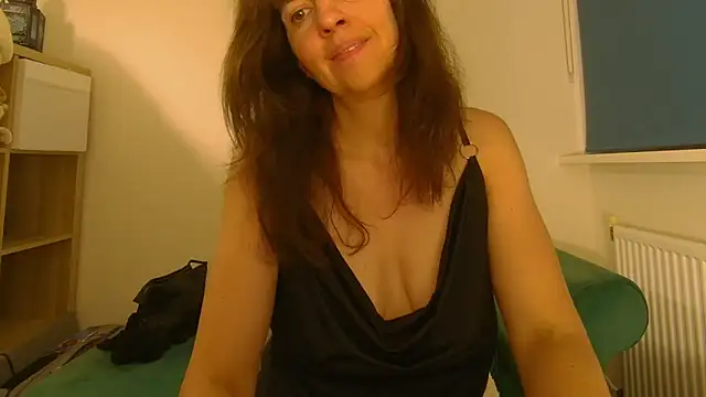 Ella Next Door online show from 05-29-26, 09:35