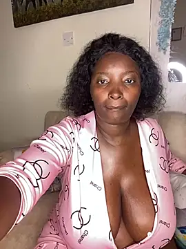 Snapshot of Naughty-sonia2 chatting on 03-13-25, 04:56 Naughty-sonia2 online show from 03-13-25, 04:56