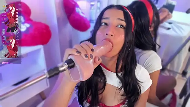 Snapshot of Miliaangeles chatting on 03-07-25, 12:01 Miliaangeles online show from 03-07-25, 12:01