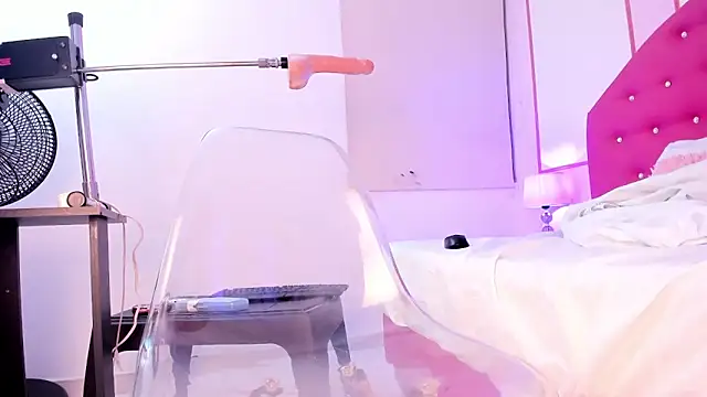 Snapshot of Miliaangeles chatting on 03-09-25, 08:07 Miliaangeles online show from 03-09-25, 08:07