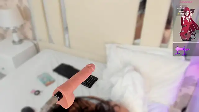 Snapshot of Miliaangeles chatting on 12-03-25, 12:36 Miliaangeles online show from 12-03-25, 12:36