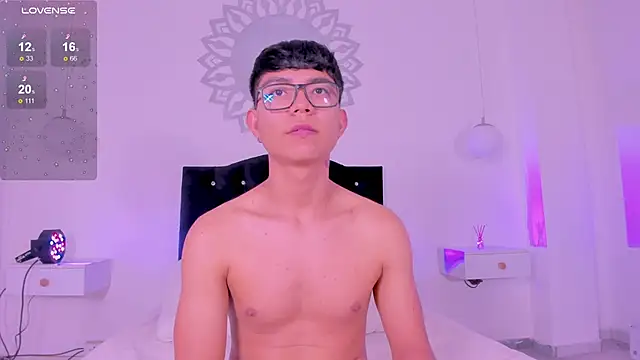 CodyTwink online show from 10-13-25, 05:57