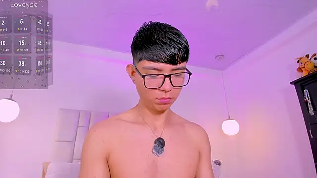 CodyTwink online show from 06-05-26, 01:50