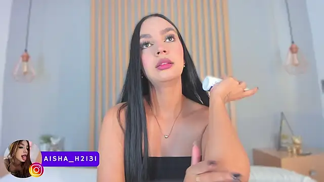 Snapshot of aisha_h_ chatting on 10-07-25, 09:01 aisha h online show from 10-07-25, 09:01