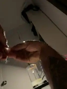 iksjwntns7l online show from 12-21-25, 07:48