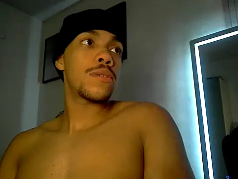 blackbaby101010 online show from 06-05-26, 12:17
