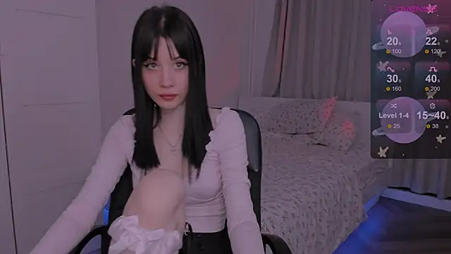 Snapshot of CoddleWeeper_ chatting on 02-17-25, 12:16 CoddleWeeper online show from 02-17-25, 12:16