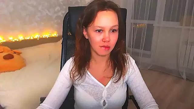 Snapshot of _AnMiss_ chatting on 12-16-25, 06:02 AnMiss online show from 12-16-25, 06:02