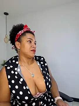 Selket11 online show from 01-20-25, 10:51