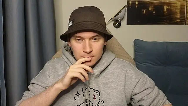 MoreRealAlex online show from 05-29-26, 12:08