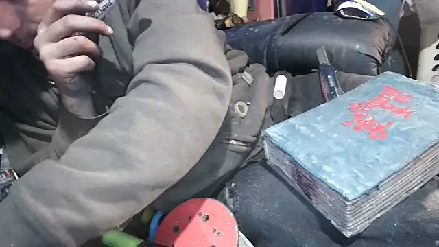 robeaulieu02 online show from 01-23-25, 06:17