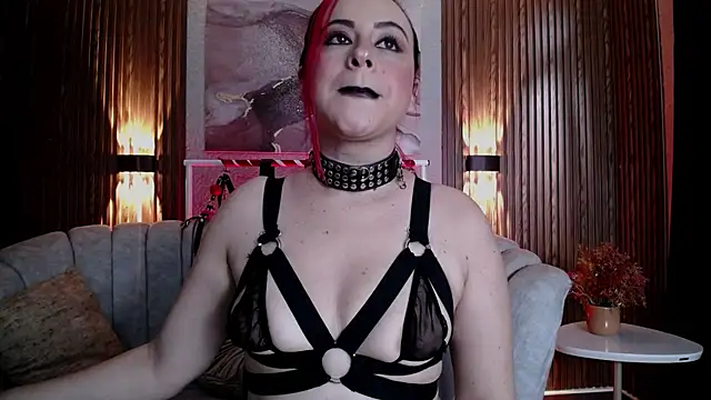 Naty slavedoll online show from 05-14-26, 07:09
