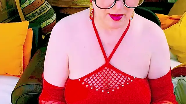 Snapshot of GattonaBiondona chatting on 06-19-26, 07:45 GattonaBiondona online show from 06-19-26, 07:45