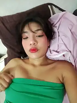 Snapshot of Boypolla11 chatting on 03-13-25, 06:56 Boypolla11 online show from 03-13-25, 06:56