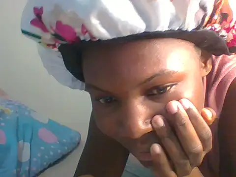 Fine baby0001 online show from 07-02-26, 03:23